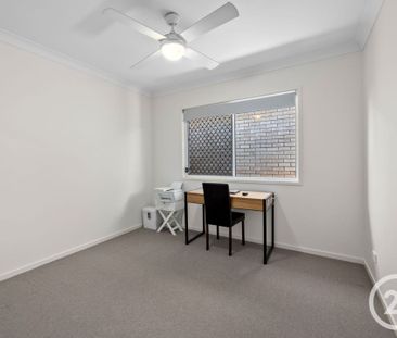 Stunning Low Set Brick Home with Solar - Photo 4
