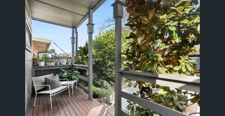 Classic Charm Meets the Modern Era - Photo 4