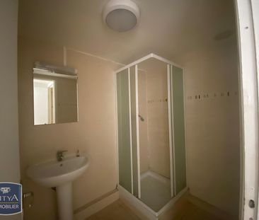 Location Appartement 2 pièces 36m² ST DENIS 97400 - Photo 3