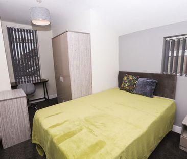 5 bedroom House To Let Total Size: 1098 SQ FT - Photo 6