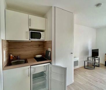 Location Appartement 1 pièce 23m² TROYES 10000 - Photo 3