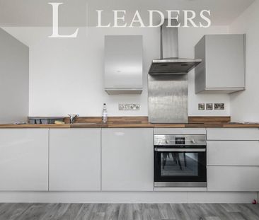 1 bedroom flat to rent - Photo 6