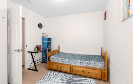 For Lease - 1525 Husband Place, Milton, Ontario - Photo 4