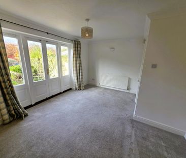 3 bedroom terraced house to rent - Photo 1