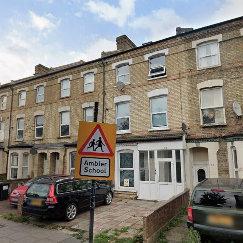 1 bedroom flat to rent - Photo 1