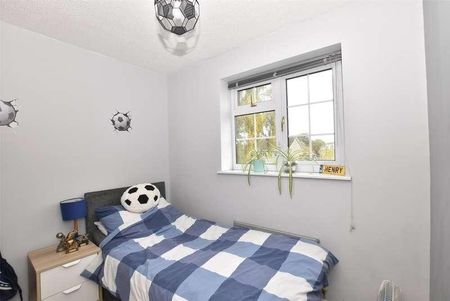 Cautletts Close, Midsomer Norton, Radstock, Somerset, BA3 - Photo 4