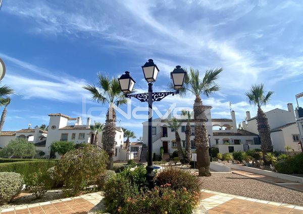 Beautiful townhouse in a prestigious gated complex Los Dolc