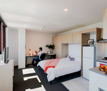 Studio Corner - Photo 2