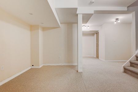 For Lease - 1498 Pinecliff Road, Oakville, Ontario - Photo 3