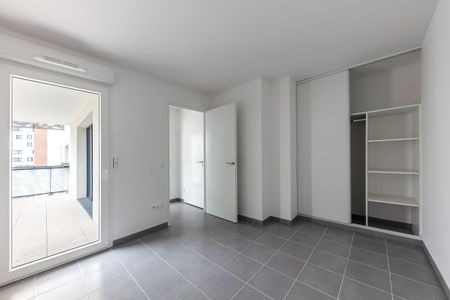 location Appartement T2 DE 42.55m² À BLAGNAC - Photo 2