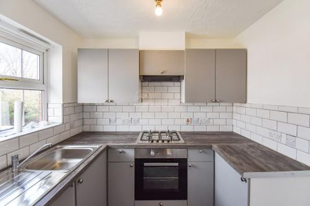 2 bedroom flat to rent - Photo 3