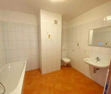 Stark! Schöne 3 Raum Wohnung mit Balkon! - Photo 3