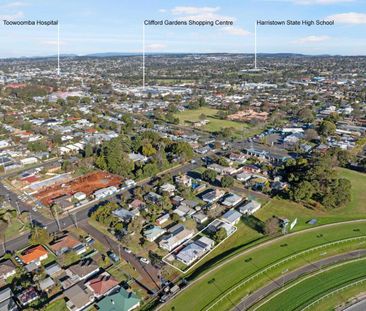 Charming 1950s Home with Character & Convenience - Photo 6