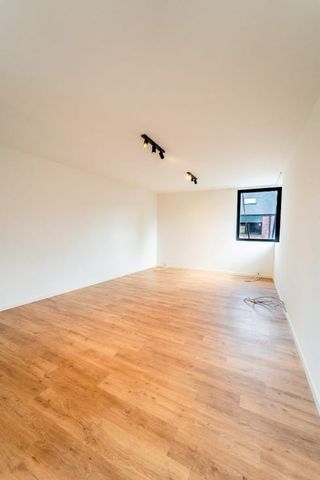 Appartement te huur - Photo 2