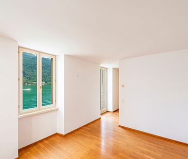 Charming traditional Ticinese house on the lakeside of Morcote - Photo 2