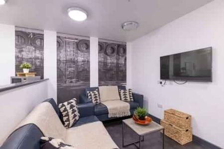 8 Bed En-suite - Photo 2