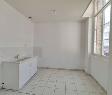 Location Appartement 4 pièces 69m² - Photo 6