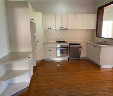 Perfect Property in a Prime Location!! - Photo 3