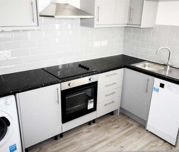 St James Road, Southampton, SO15 - Photo 1