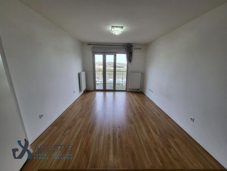 Location Appartement 2 pièces 38m² LA ROCHETTE 77000 - Photo 2