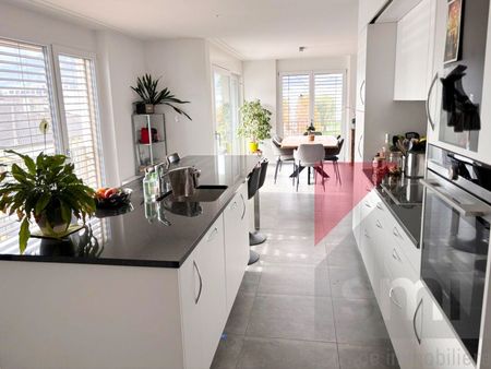 Très bel appartement 4.5p au centre de Bulle, superbe ensoleillement ! - Photo 3