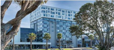 4-Bedroom Apartment for Rent in Manukau CBD - Photo 5