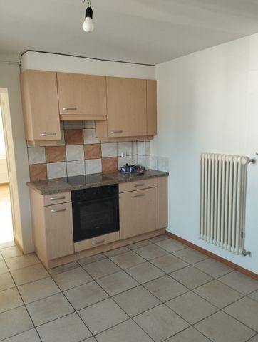 Joli appartement de 2 pièces au 1er étage situé au centre du village de Buttes - Photo 5