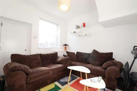 Store Street, Bollington, Macclesfield, SK10 - Photo 2