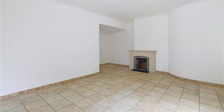 Appartement te huur in Evere voor € 1.100 met 2 slaapkamers - Photo 2