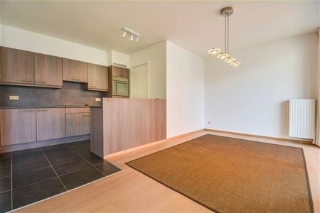 Appartement te huur - Foto 3