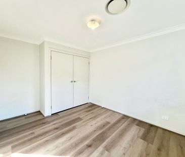 Spacious Family Home! - Photo 6