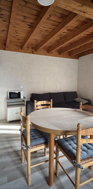 Location Appartement 2 pièces 30m² GERZAT 63360 - Photo 1