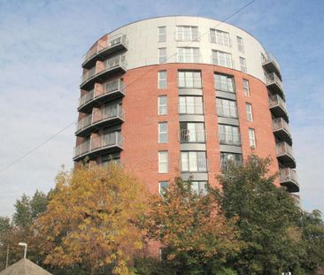 2 bedroom flat to rent - Photo 6