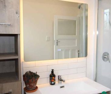 Peaceful Family Retreat in Woolston - Photo 1