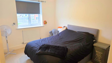 16 Lovett Place, Gobowen, SY11 3QS - Photo 3