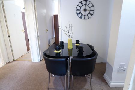 Cumberland Street, Bristol - Photo 2