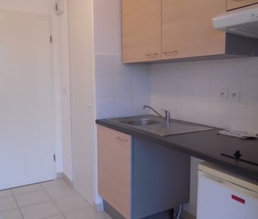 Location Appartement 2 pièces 40m² CUSSET 03300 - Photo 2