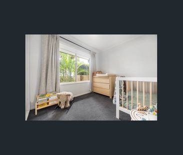 8 Burnett Street, Keperra, Qld 4054 - Photo 1