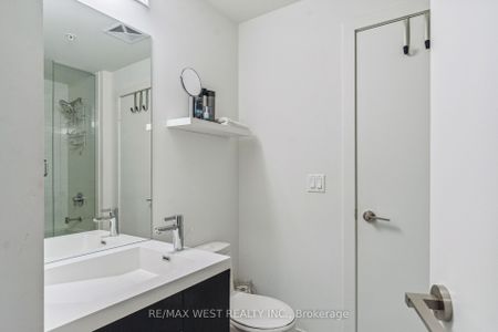 For Lease - 30 Nelson Street Unit# 1802, Toronto, Ontario - Photo 5