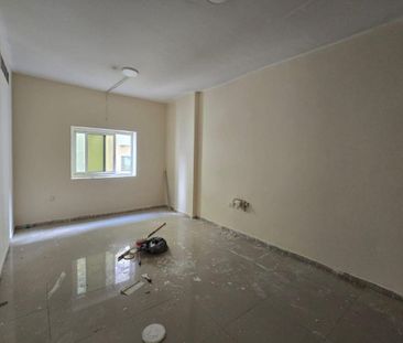 Spacious areas, beautiful finishes, and an open fr - Photo 1