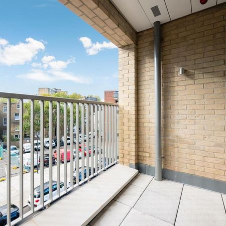 1 bedroom flat to rent - Photo 3