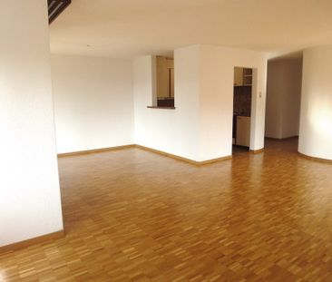 4.5 Zimmer, 100 m², 2. Stock - Photo 2