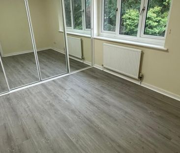 2 Ontario Way, Lakeside, Cardiff, CF23 6HB - Photo 3