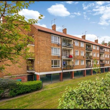 Room in a Shared Flat, Shore House, SW8 - Photo 4