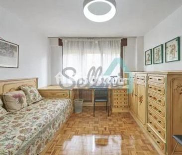 Piso en alquiler en Centro - Photo 4