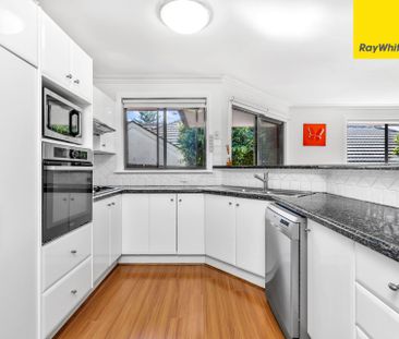 Spacious Home Surrounded by Serene Greenery - Photo 3