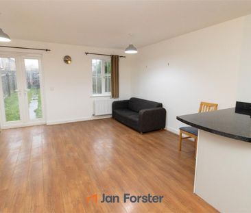 3 Bedroom House - Townhouse - Photo 1