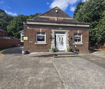 3 bed Apartment - To Let - Photo 6