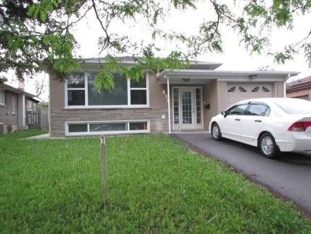 For Lease - 859 Scarborough Golf Club Road Unit# Main, Toronto, Ontario - Photo 5