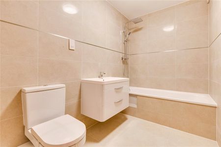 Shepherds Bush Road, Brook Green, W6, London - Photo 5